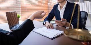 Commercial Law Firms London